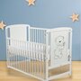 Patut din lemn bebe, 120x60 cm, Cu laterala culisanta, Din lemn de pin si mdf, Stabil si rezistent, Inaltime saltea reglabila pe 3 nivele, Laterala cu 3 bete detasabile, EN716-1, EN716-2, Alb, Babyneeds, Timmi - 5