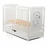 Patut din lemn bebe, 120x60 cm, Cu sertar cu capac, Din lemn de pin si mdf, Stabil si rezistent, Inaltime saltea reglabila pe 3 nivele, Laterala cu 3 bete detasabile, EN716-1, EN716-2, Alb, Babyneeds, Timmi + Saltea 10 cm - 9