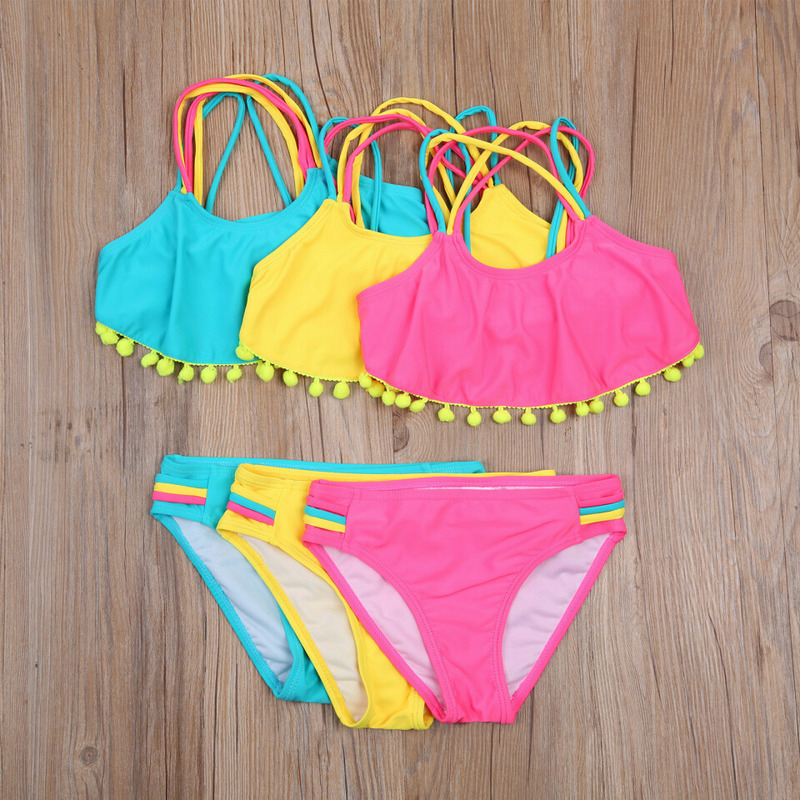Costum de baie cu ciucuri din 2 piese (culoare: roz, varsta: 7 - 8 ani)