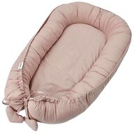 Cosulet bebelus, Feedo, Pentru dormit, joaca, protectie in patut, Baby Nest 90x60 cm, Din bumbac 100%, Design cu inimioare, Roz