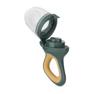 Dispozitiv de hranire, Petite&Mars, Pentru fructe si legume, Include capac de protectie, 6+ luni, Verde/Ocru
