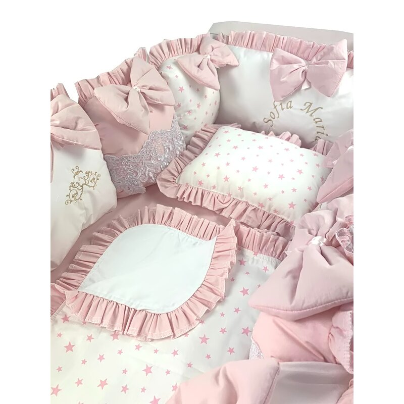Deseda - lenjeria cu aparatori pat 120x60 cm din 13 pernute roz pal lux by