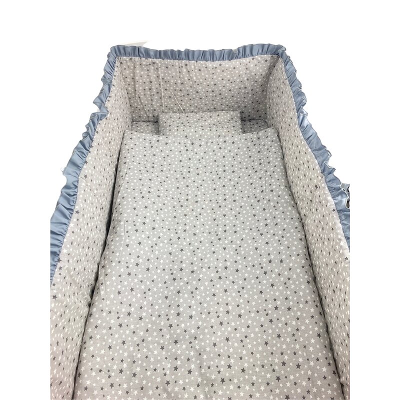 Lenjerie de patut bebelusi 140x70 cm 5 piese cu aparatori laterale pe burete cn steluțe mărunte pe gri
