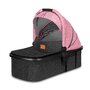 Lionelo - Carucior Amber 3 in 1, Cadru aluminiu, Cu landou intarit si salteluta moale, Scoica auto, Reversibil, Maner ajustabil, Huse pentru picioare, ploaie, Plasa de tantar, Geanta parinti, Pana la 22 kg, EN1888-1,EN1888-2,EN1466,ECE R44/04, Roz - 5