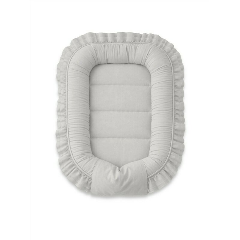 Cosulet bebelus, MimiNu, Pentru dormit, Baby Nest 55 x 75 cm, Cu Volanase, Husa 100% bumbac, Din bumbac certificat Oeko Tex Standard 100, Colectia Royal, Grey