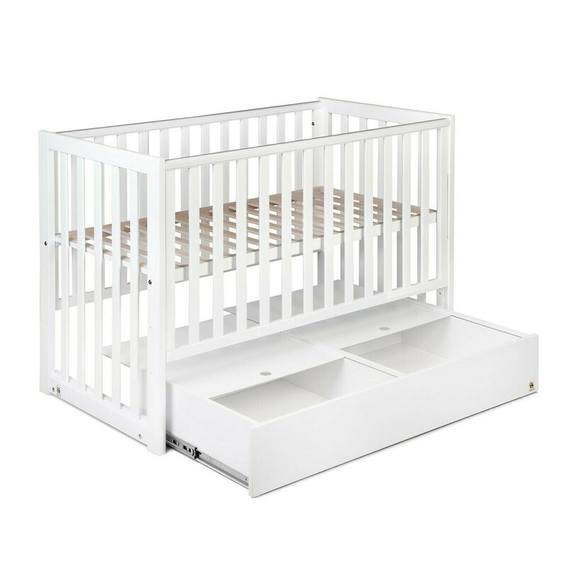 Patut cu laterala culisanta si sertar compartiment, cu capac deasupra, yappydue din lemn de fag, cu sina speciala pentru dentitie, suport pentru saltea reglabil, yappykids, 120x60 cm, alb