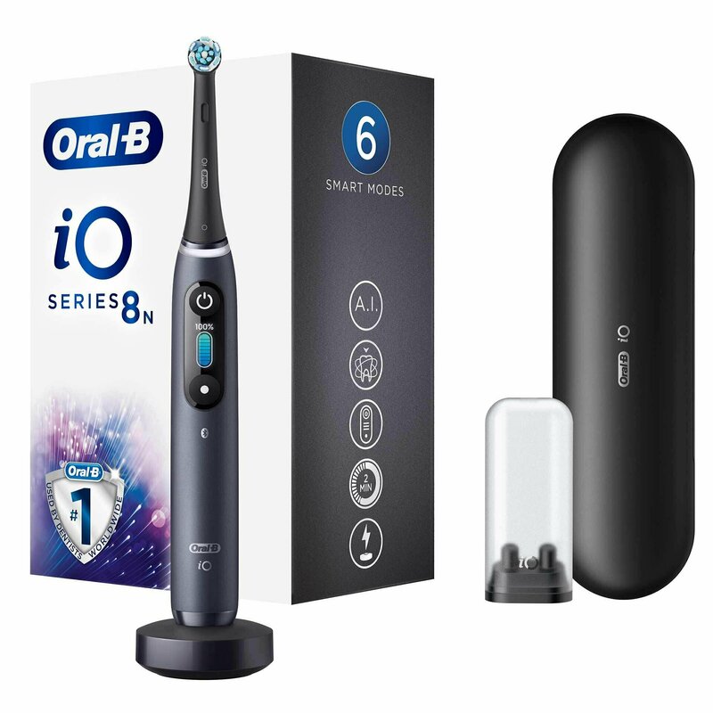 Oral-b - periuta de dinti electrica io8 + 1 capat + suport rezerve + trusa de calatorie negru