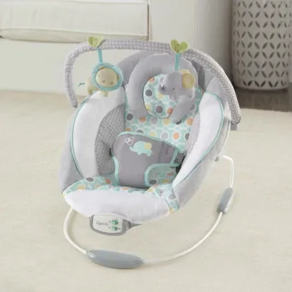 Balansoar electric bebelusi, Ingenuity, Morrison, 8 melodii, Vibratii, Pernuta pentru cap detasabila, Bara cu jucarii , Centura siguranta 3 puncte, 0-6 luni, Pana la 9 kg, Multicolor