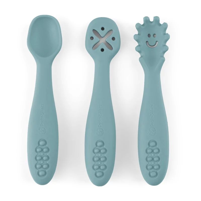 Set 3 lingurite, Petite&Mars, Take&Match, Din silicon, Diverse forme, Pentru supa, paste, alimente usoare, Dezvolta simturile si abilitatile senzoriale, Adecvate pentru masina de spalat vase, Fara BPA, 6 luni+, Frosted Sky, Albastru