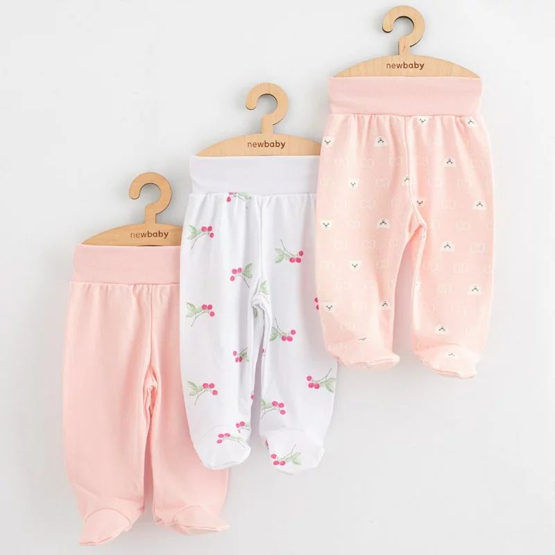 Set 3 piese, New Baby, Classic II, Include 3 perechi de pantalonasi cu botosei, Marime 50, Din bumbac 100%, Pink