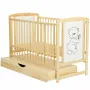 Patut din lemn bebe, 120x60 cm, Cu sertar cu capac, Din lemn de pin si mdf, Stabil si rezistent, Inaltime saltea reglabila pe 3 nivele, Laterala cu 3 bete detasabile, EN716-1, EN716-2, Natur, Babyneeds, Timmi + Saltea 10 cm - 6