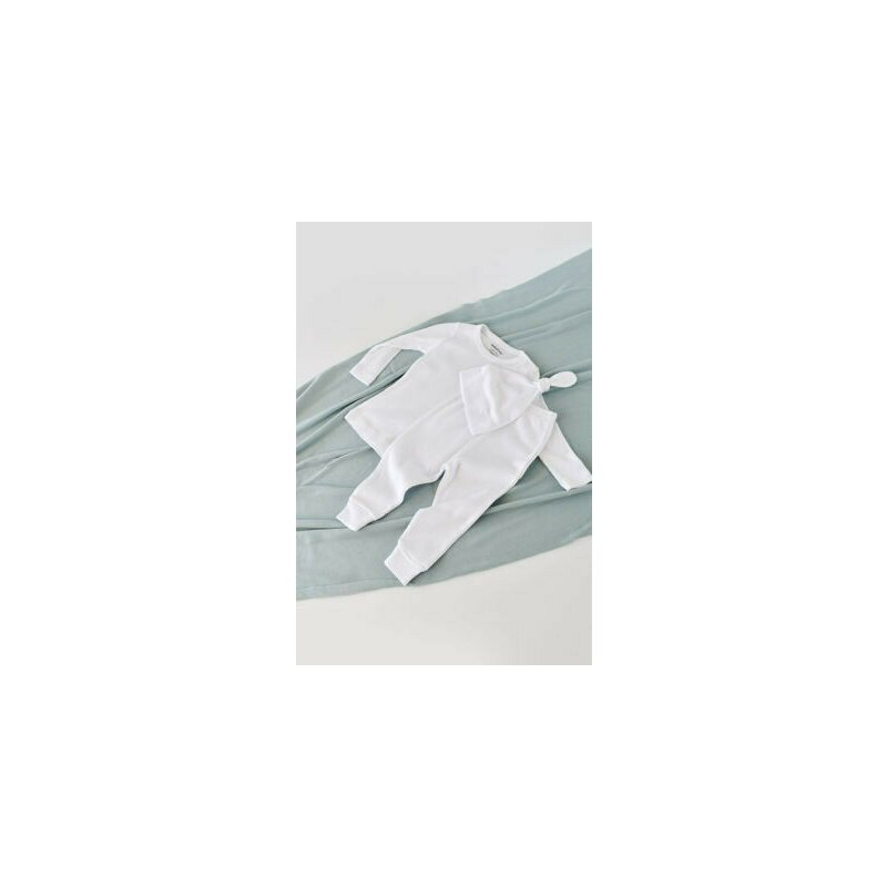 Babycosy - set 3 piese: bluzita cu maneca lunga, panataloni lungi si caciulita din bumbac organic si modal - alb, baby cosy (marime: 3-6 luni)