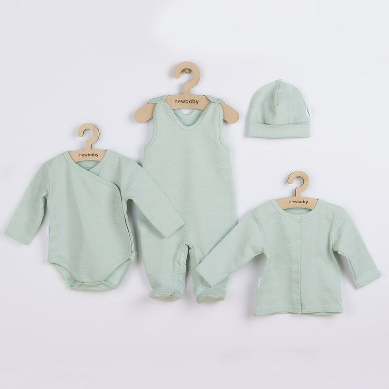 Set 4 piese, New Baby, Include bluza, body cu maneca lunga, salopeta fara maneci, caciulita, Marime 56, Din bumbac 100%, I am Mint