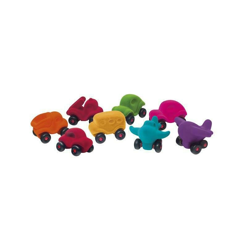 Rubbabu - set asortat 8 vehicule cauciuc natural m2,