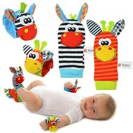 Set jucarii zornaitoare, Jokomisiada, Include sosete interactive si 2 bratari, Inchidere cu velcro, Din material, Stimuleaza dezvoltarea senzoriala si tactila, 0 luni+, Animals