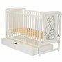 Set mobilier pentru copii, Qmini: Patut din lemn de pin si MDF cu roti, cu sertar cu capac si somiera reglabila in 3 trepte, Timmi Heart, 120x60 cm + Saltea cocos-burete-cocos, 8 cm + Comoda cu masuta de infasat, Alb - 13