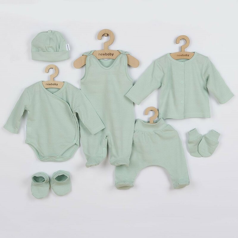 Set pentru bebe, New Baby, I AM, 7 piese, Cu botosei, jacheta maneca lunga, caciulita, body cu maneca lunga, pantalonasi si salopeta cu botosei si manusi, 100% bumbac, Marime 56, 0-3 luni, Mint