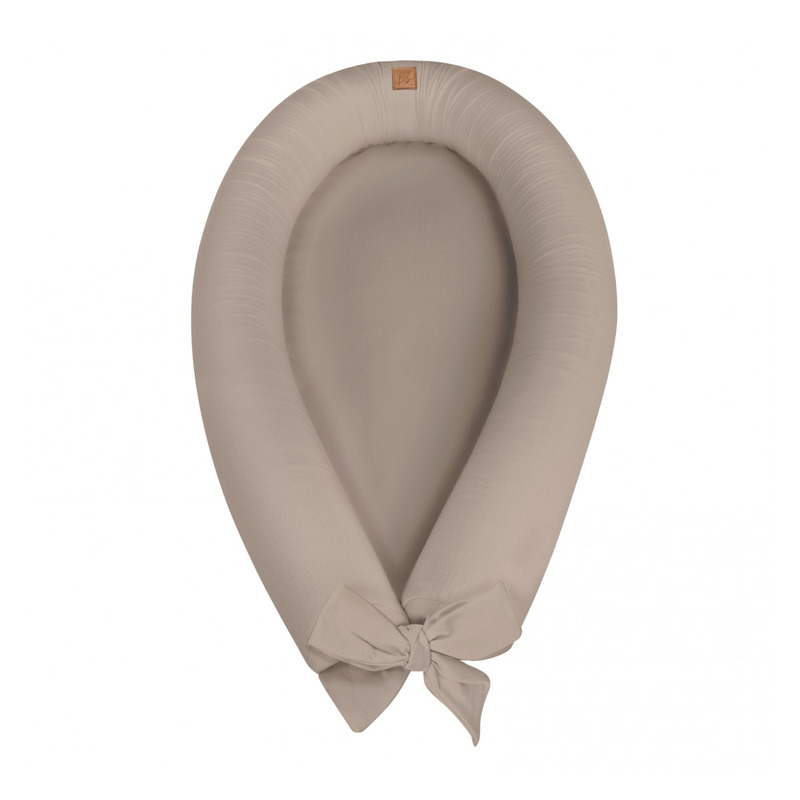 Suport de dormit babynest 2in1 bara protectie patut premium in bej inchis by babysteps, 95x53 cm