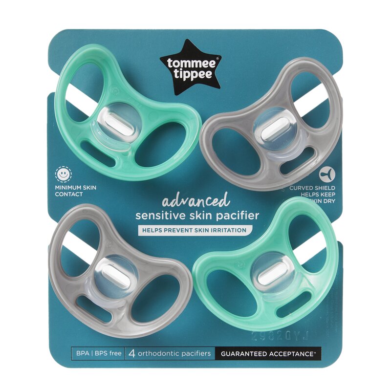 Tommee tippee - set suzete sensitive , 6-18 luni, 4 buc din silicon, alb/turcoaz