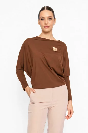 Bluză Caramel cu broșă și mânecă lungă mocha B4637
