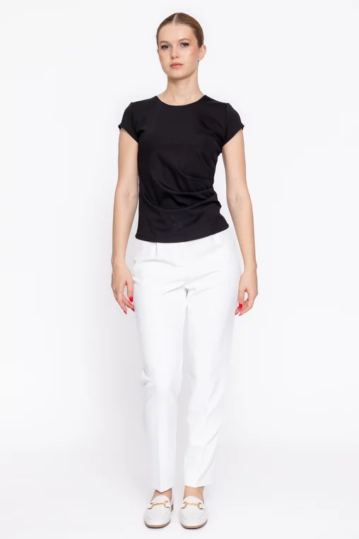 Bluză Caramel din tricot cu drapaj neagră B4625 thumbnail picture - 