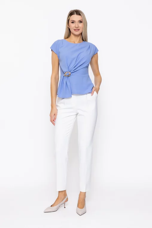 Bluză Caramel elegantă cu accesoriu albastră B4627 thumbnail picture - 