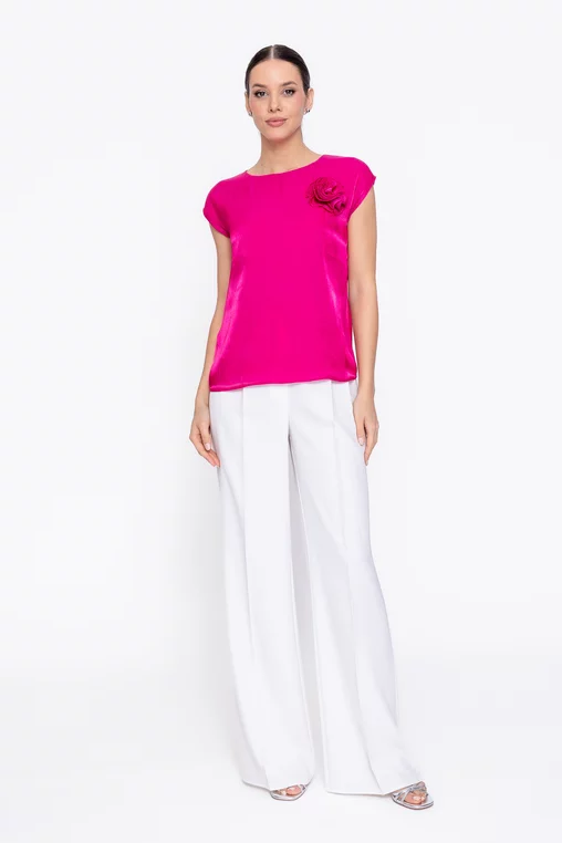 Bluză Caramel elegantă cu floare fucsia B4622 thumbnail picture - 
