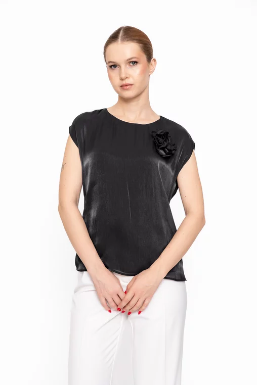 Bluză Caramel elegantă cu floare neagră B4622 thumbnail picture - 