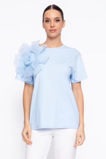 Bluză casual din bumbac cu floare decorativă bleu BZD60205