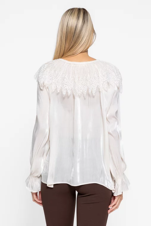 Bluză elegantă decorată cu mărgele crem BLO1001 thumbnail picture - 