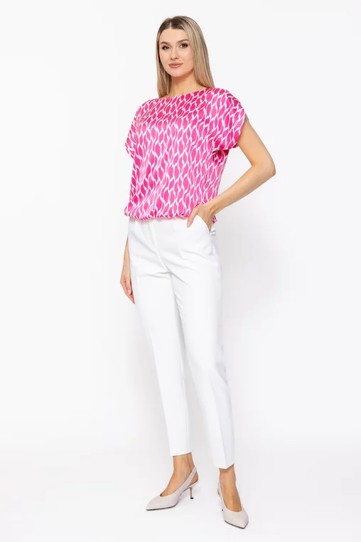 Bluză lejeră din satin cu tăieturi la mâneci fucsia B4626 thumbnail picture - 