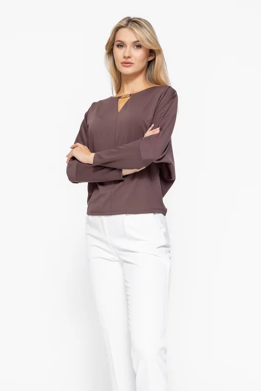 Bluza lejera din vascoza cu accesoriu maro B4541 thumbnail picture - 