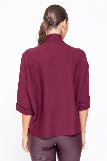 Bluză tricotată cu nasturi si floare decorativă burgundy BDM1107