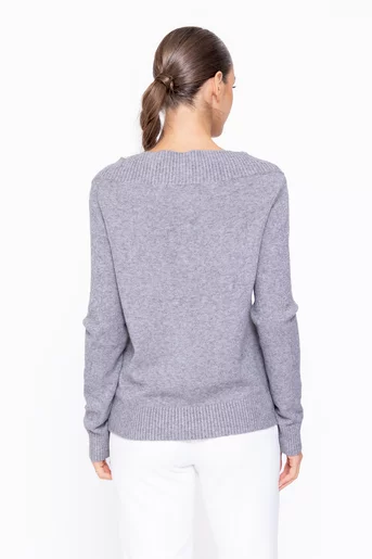 Bluză tricotată decolteu bărcuță decorată cu pietre gri BDM1106