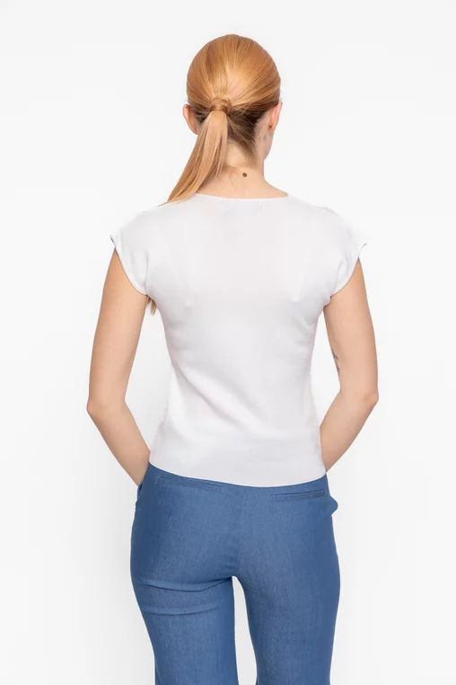 Bluză tricotată în v cu broderie ivory BSUN60305 thumbnail picture - 