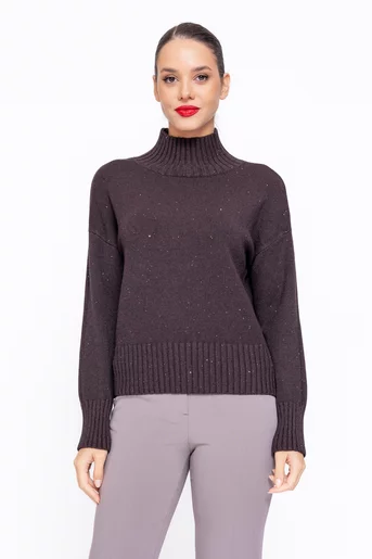 Bluză tricotată pe gât cu paiete discrete maro BLU1101