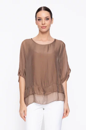Bluză uni din mătase cu volane maro BDP60307