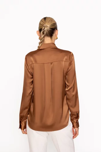 Cămașă lejeră din satin mocha B4638