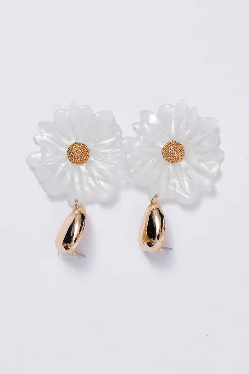 Cercei statement cu floare ivory și accente aurii CNS60201 thumbnail picture - 