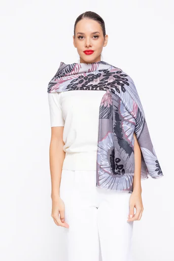 Eșarfă imprimată cu flori mari gri EGK1123