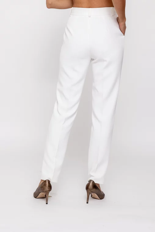 Pantaloni Caramel conic cu un pliu ivory P2512 thumbnail picture - 