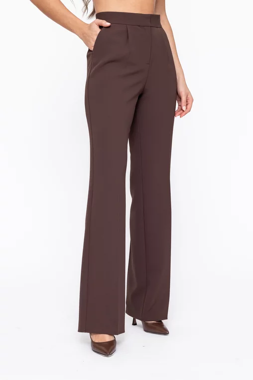 Pantaloni Caramel evazați cu un pliu stofă Mega maro P2601 thumbnail picture - 