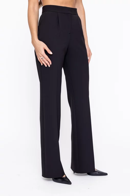 Pantaloni Caramel evazați cu un pliu stofă Mega negri P2601 thumbnail picture - 