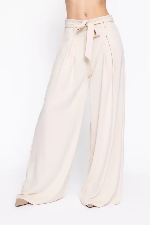 Pantaloni Caramel lejeri cu cordon crem P2615 thumbnail picture - 