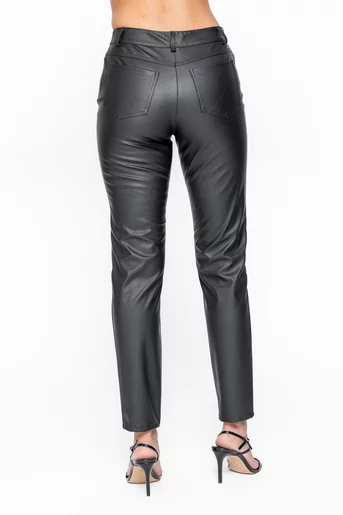 Pantaloni Caramel piele ecologică negru P2522