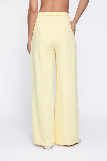 Pantaloni lejeri cu pliuri galbeni PCK60202