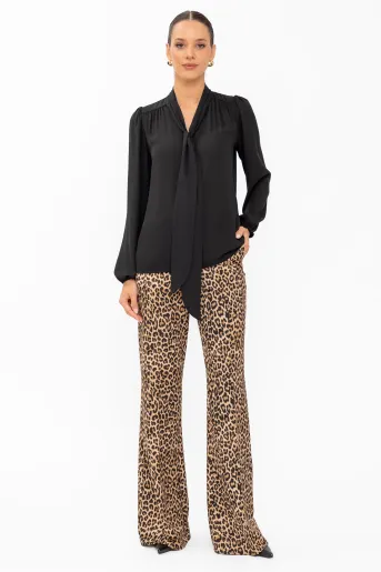 Pantaloni Caramel  evazați animal print P2623