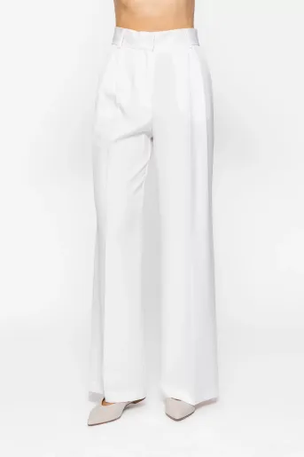 Pantaloni Caramel lejeri cu două pliuri ivory P2614