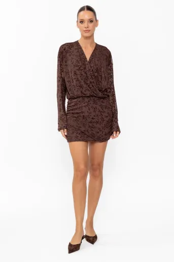 Rochie mini cu decolteu petrecut maro RKC60902
