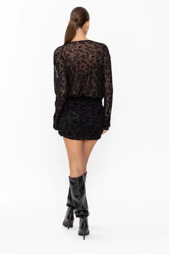 Rochie mini cu decolteu petrecut neagră RKC60902